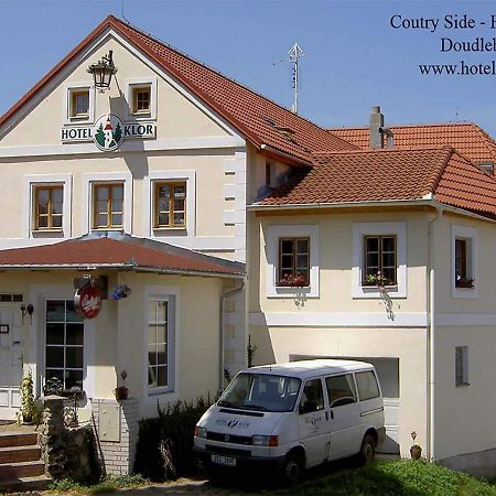 Hotel Klor Doudleby Екстер'єр фото